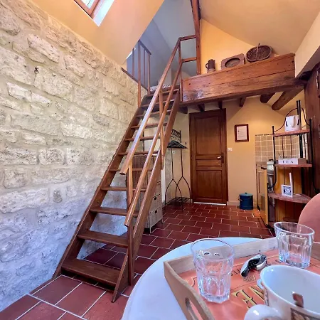 Le Au Bon Marechal Bed & Breakfast *